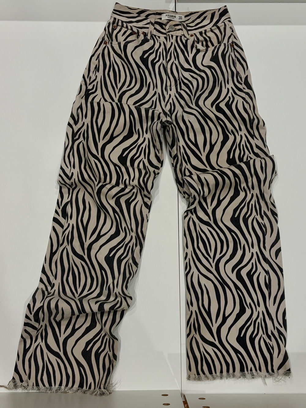 Pull&Bear Trendy Zebra Pattern High Waisted Jeans